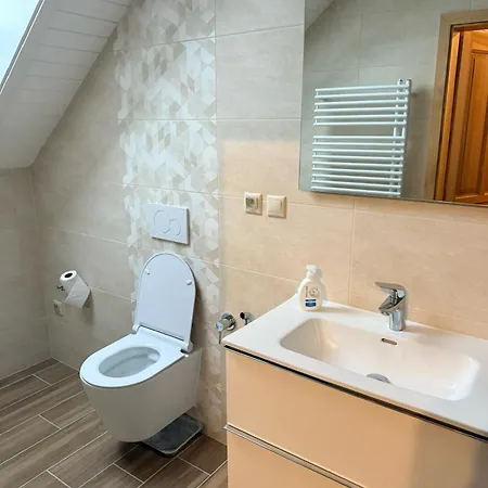 Chalet Slnecny Domcek